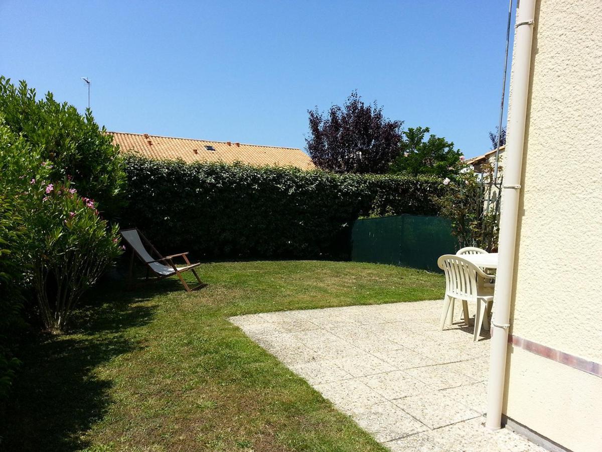 Maison Proche Golf Plage Et Piscine A Pornic Exterior photo